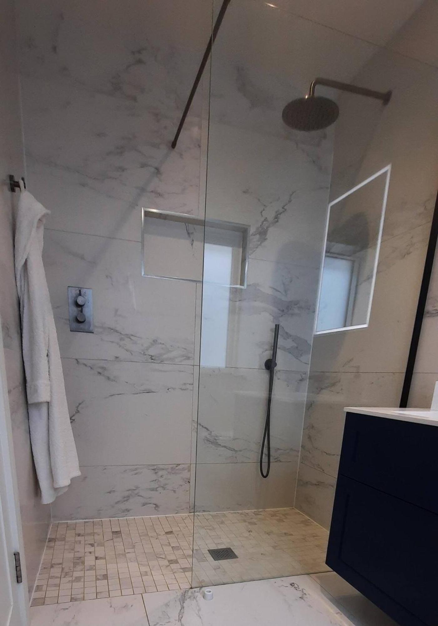 Stunning Family Home Sleeps 10 - Dublin — Photos 2